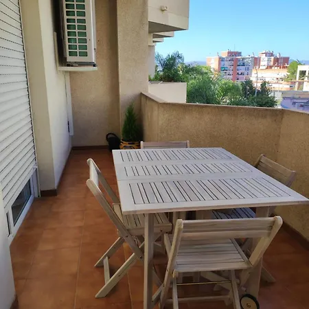 Piso Tres Con Piscina En Centro