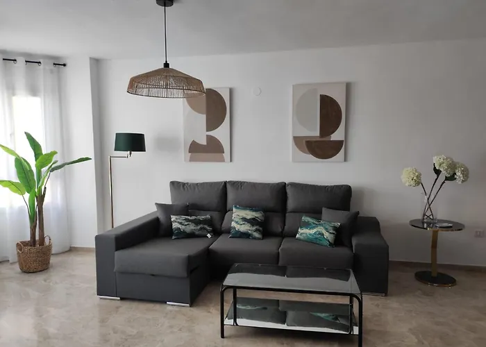 Piso Tres Con Piscina En Centro Apartment Torremolinos