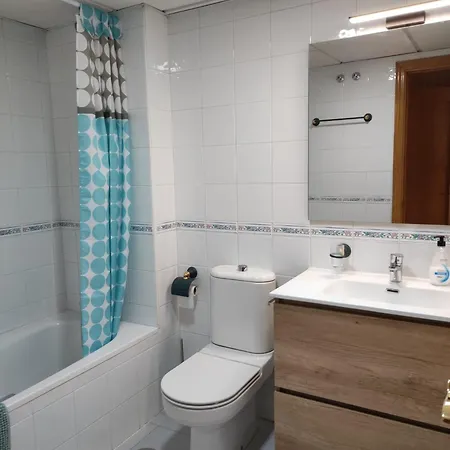 Piso Tres Con Piscina En Centro *