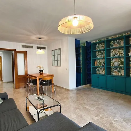 Piso Tres Con Piscina En Centro Апартаменты *