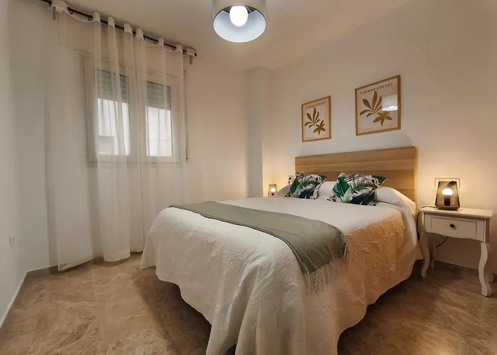 Piso Tres Con Piscina En Centro Апартаменты Торремолинос