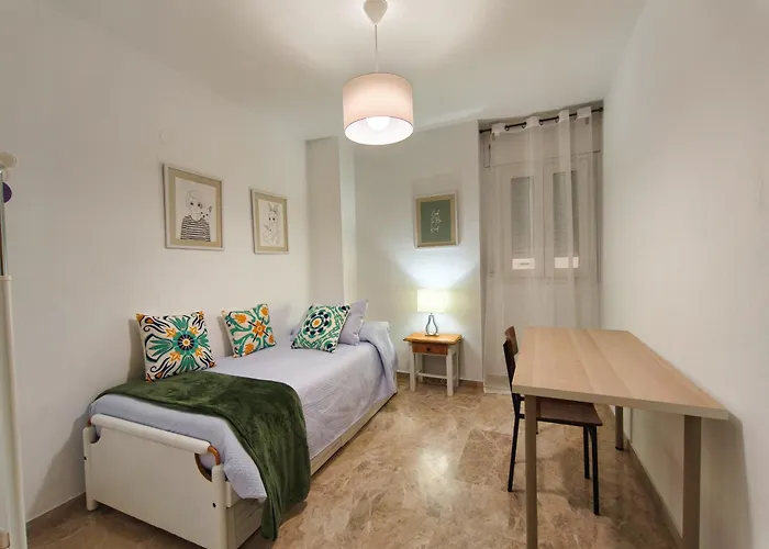 Piso Tres Con Piscina En Centro Апартаменты Торремолинос