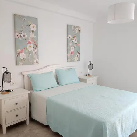 Piso Tres Con Piscina En Centro *