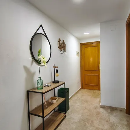 Piso Tres Con Piscina En Centro